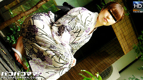 Ayano Ichii Kimono