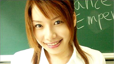 Rina Fujisawa 女教師