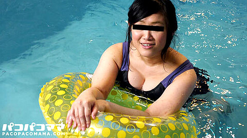 Miyoko Saejima 競泳水着