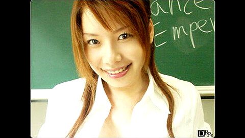Rina Fujisawa 教壇