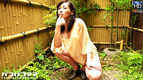 Sachiko Kudo Sexy Legs
